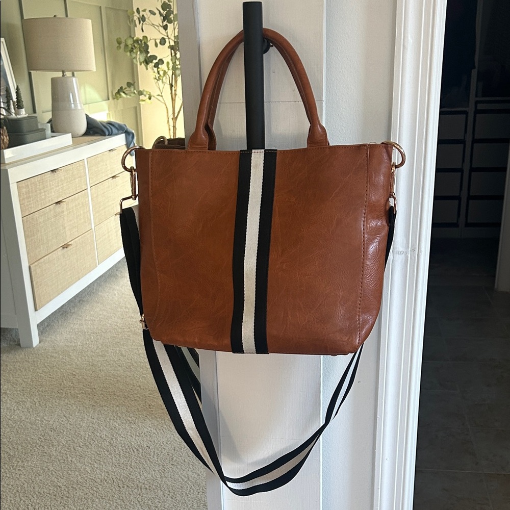 Social Threads x The Motherchic Exclusive Bag. Black/white stripe
